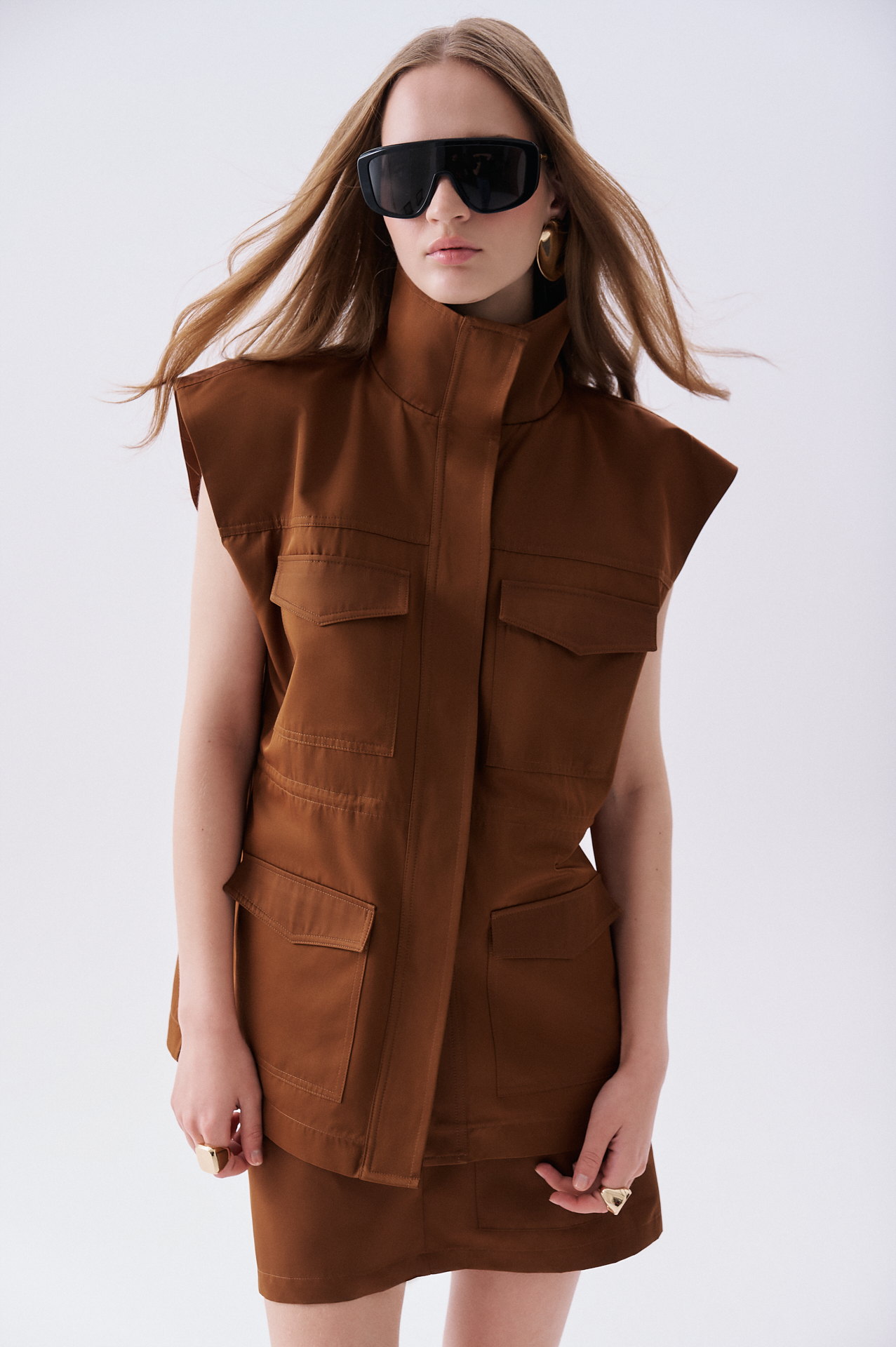 Kadın Kahverengi Dik Yaka Çok Cepli Yelek