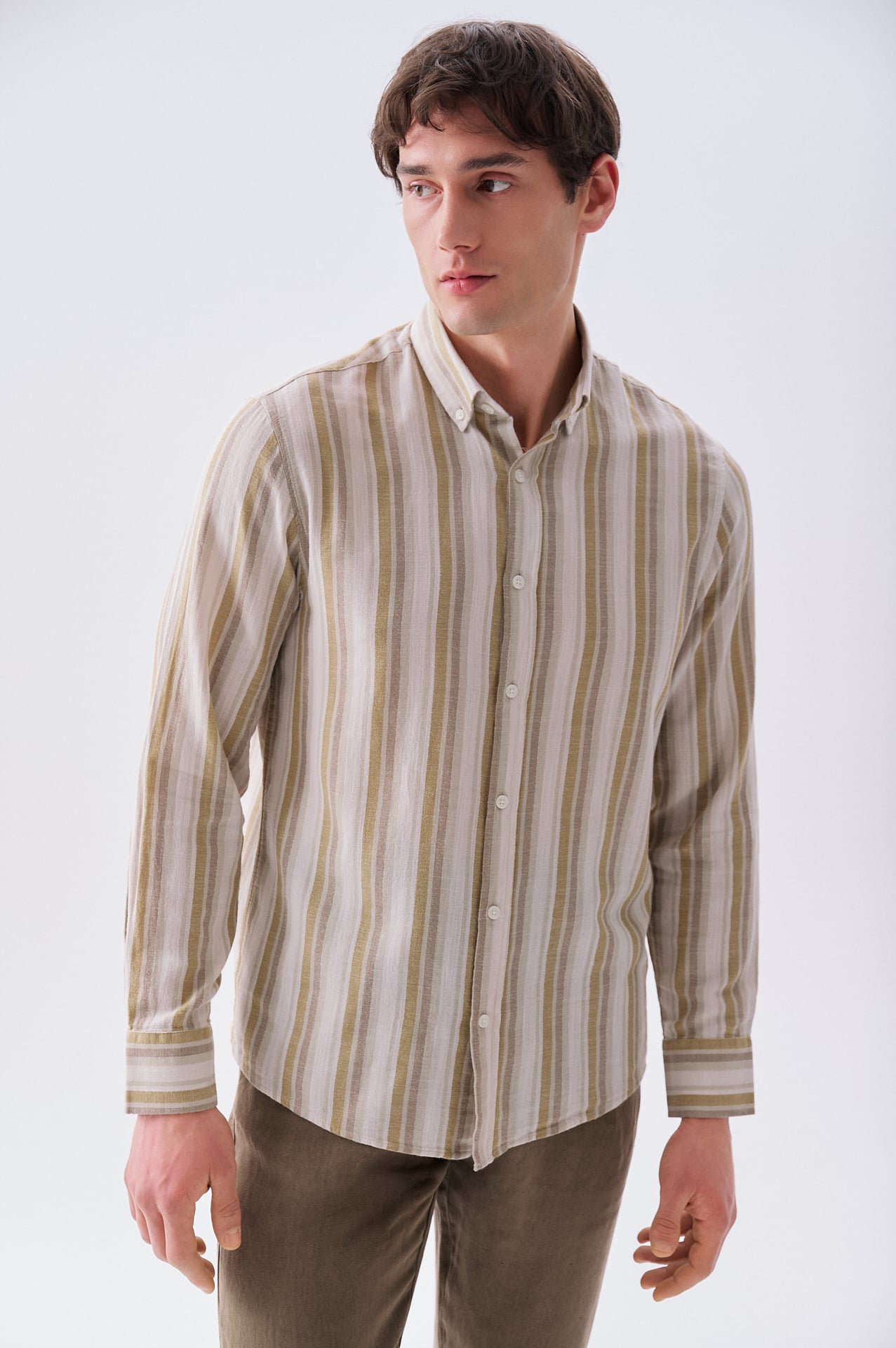Erkek Ekru Çizgili Regular Fit Uzun Kollu Gömlek