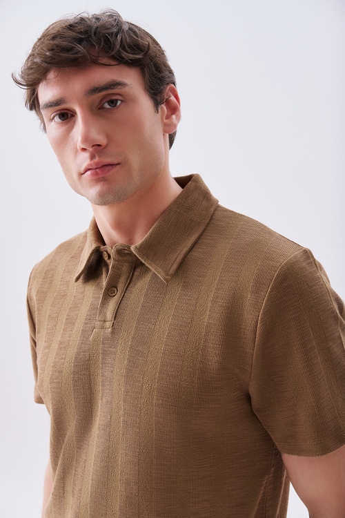 ÇİZGİLİ POLO YAKA T-SHIRT