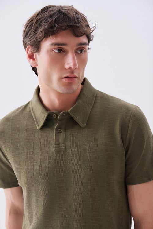 ÇİZGİLİ POLO YAKA T-SHIRT