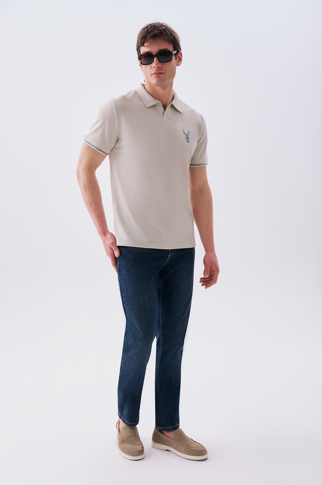 Erkek Taş Rengi Nakışlı Polo Yaka T-Shirt