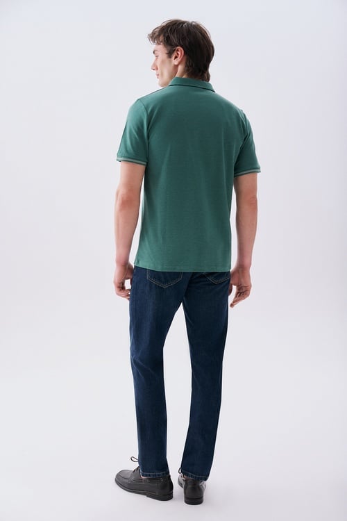 NAKIŞLI POLO YAKA T-SHIRT