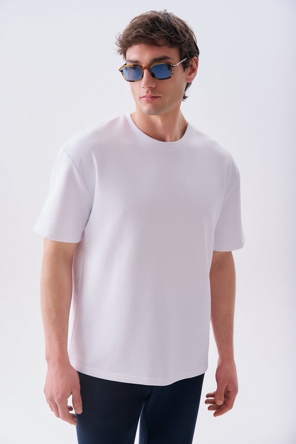 Erkek Beyaz Oversize Bisiklet Yaka T-Shirt