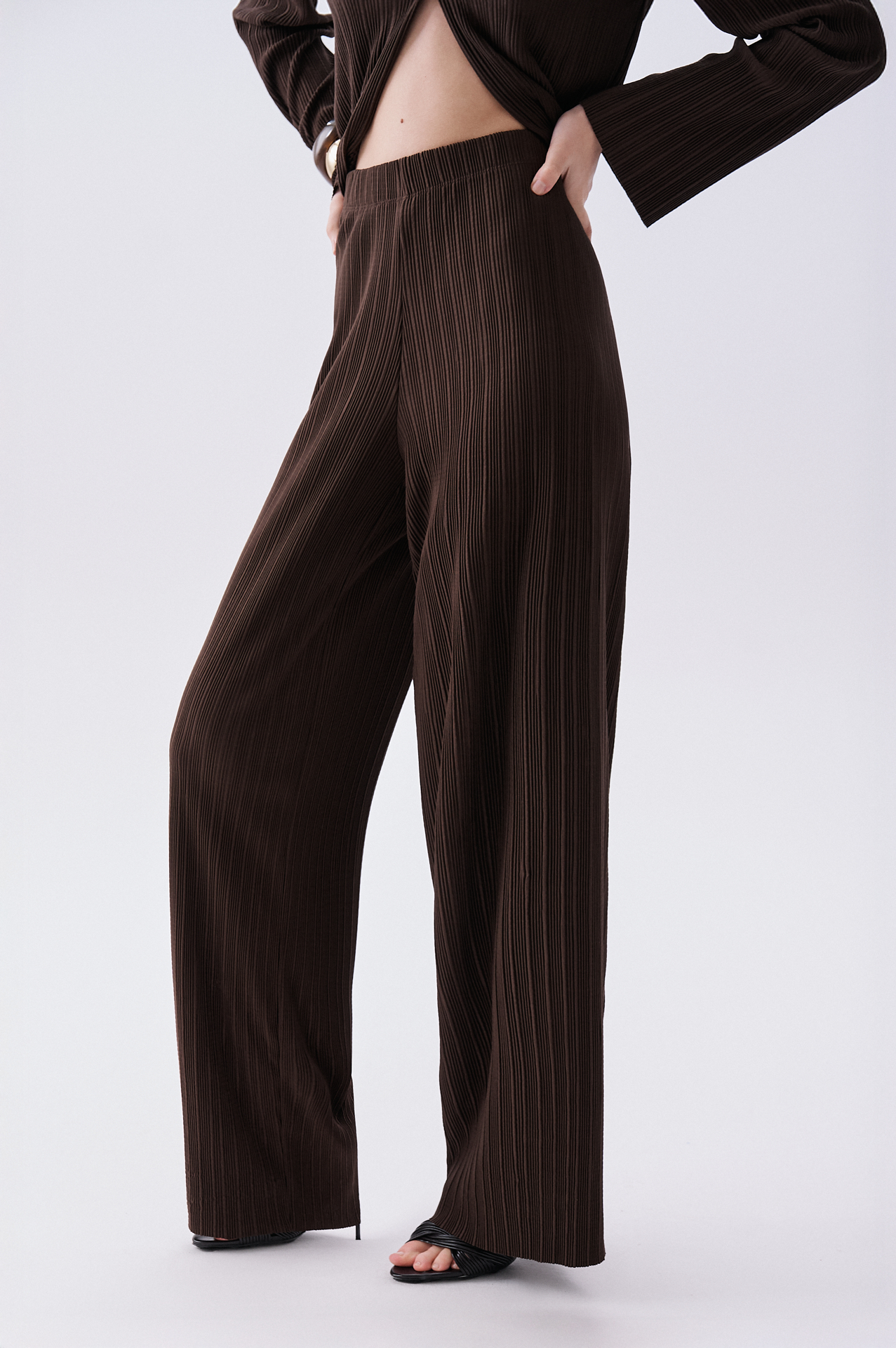 Kadın Kahverengi Ribanalı Beli Lastikli Straight Fit Pantolon