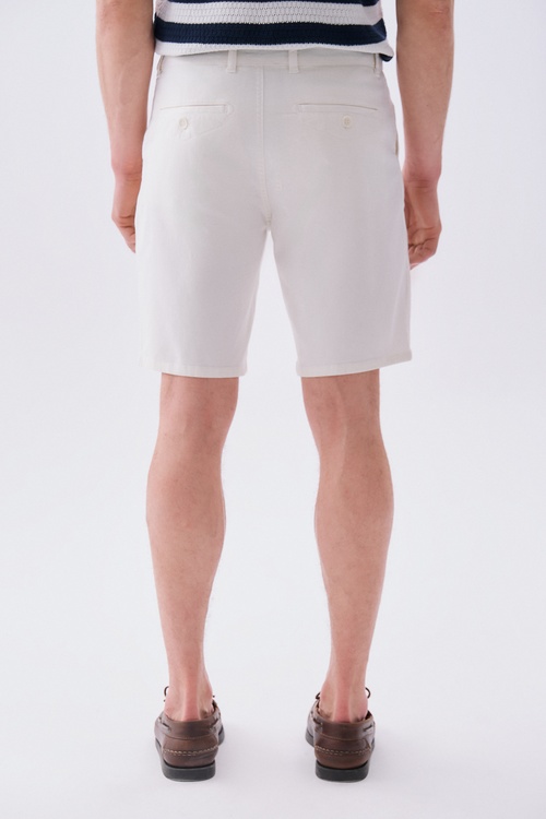  Erkek Kırık Beyaz Straight Fit Chino Şort