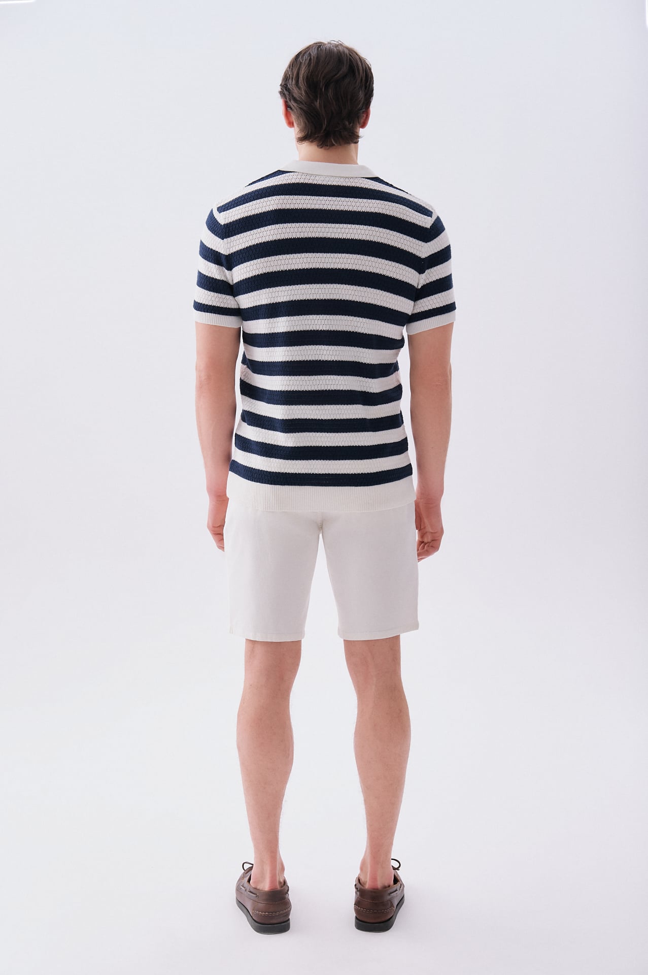 Erkek Kırık Beyaz Straight Fit Chino Şort