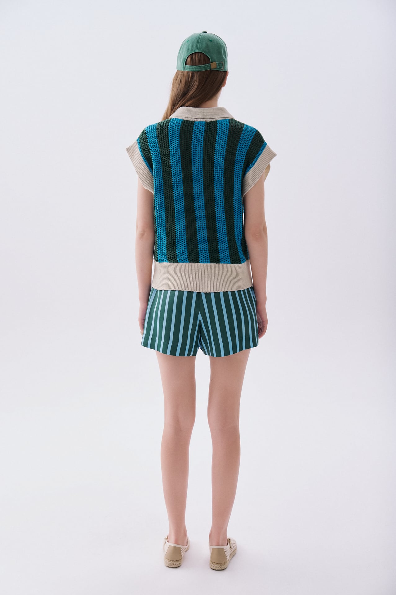 Kadın Mavi Çizgili Polo Yaka Kolsuz Triko Kazak