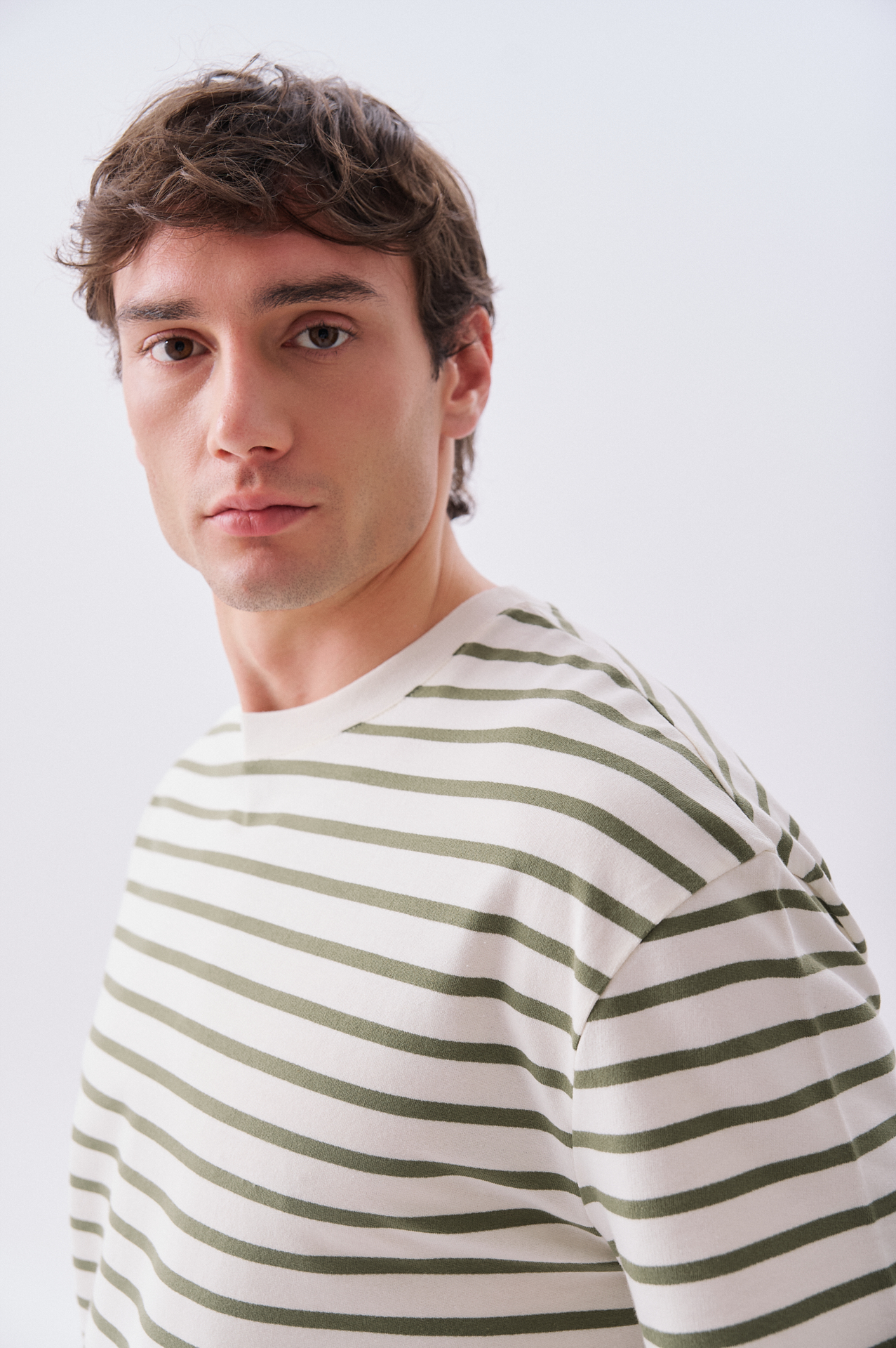 Erkek Haki Çizgili Oversize Bisiklet Yaka T-Shirt