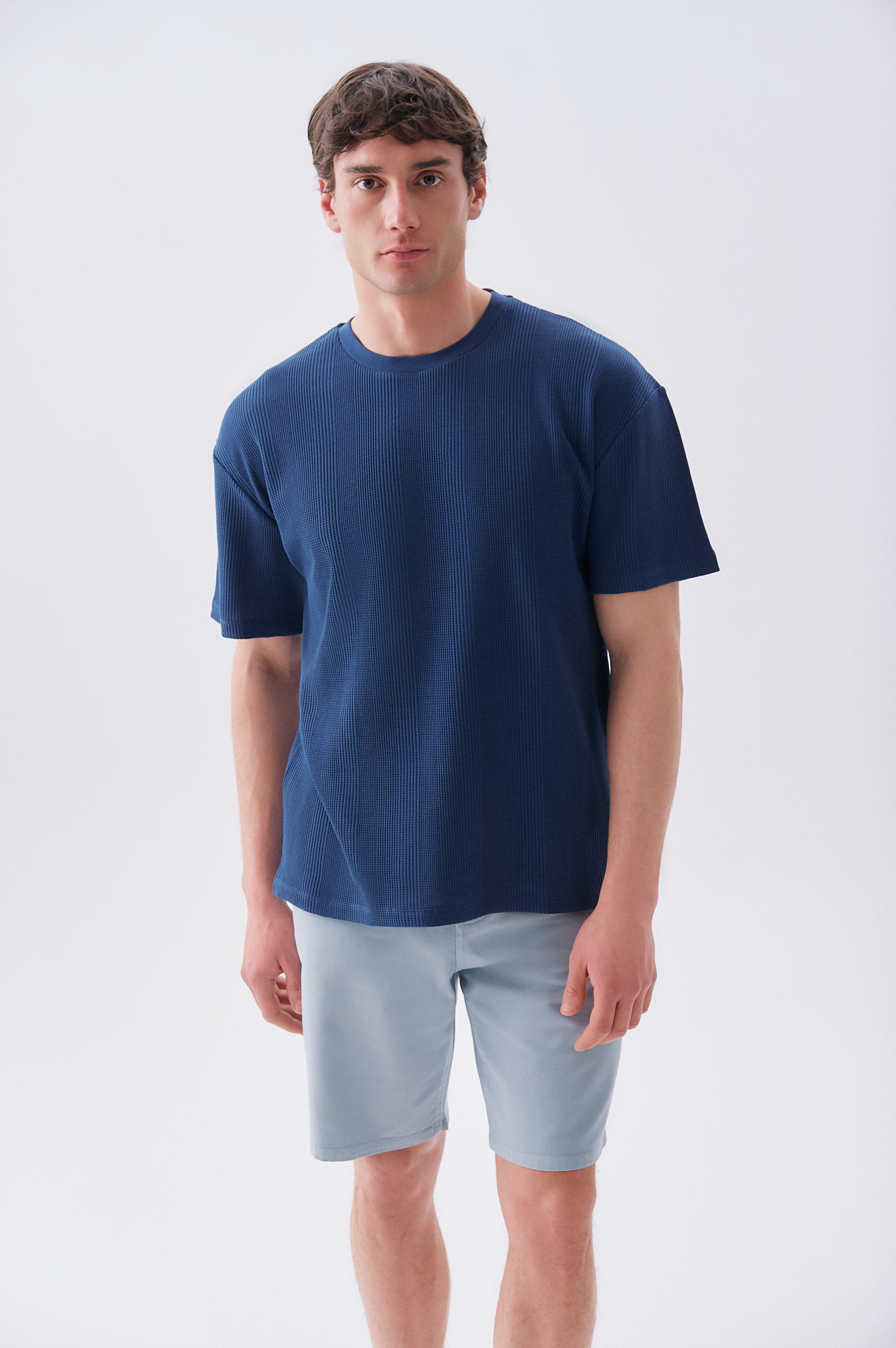 Erkek İndigo Jakarlı Oversize Bisiklet Yaka T-Shirt