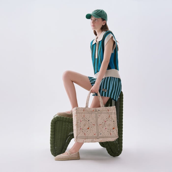 Kadın Bej Desenli Kapitoneli El Çantası
