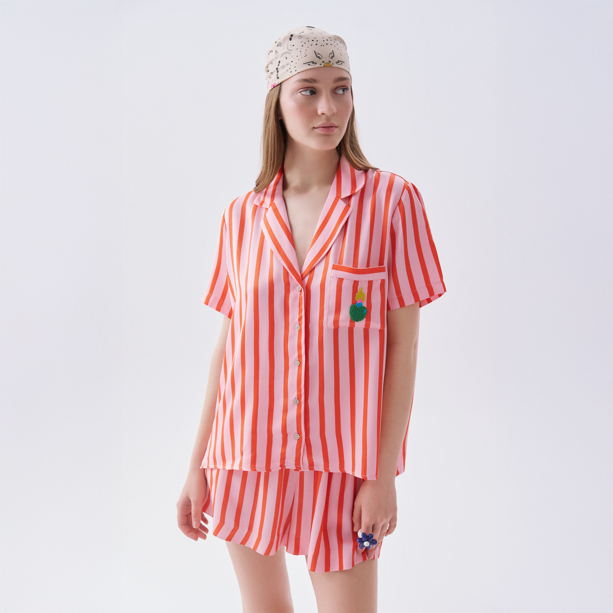 Kadın Bej Desenli Fular