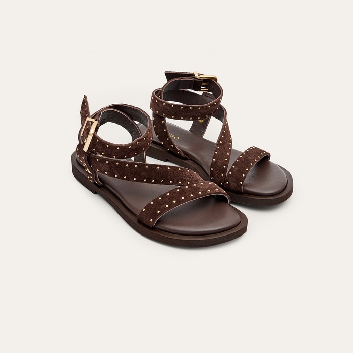 Kadın Kahverengi Zımba Detaylı Deri Sandalet