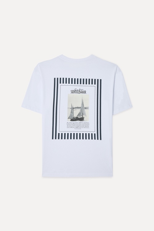  Mudo X Bozburun YC Erkek Kırık Beyaz Baskılı Bisiklet Yaka T-Shirt