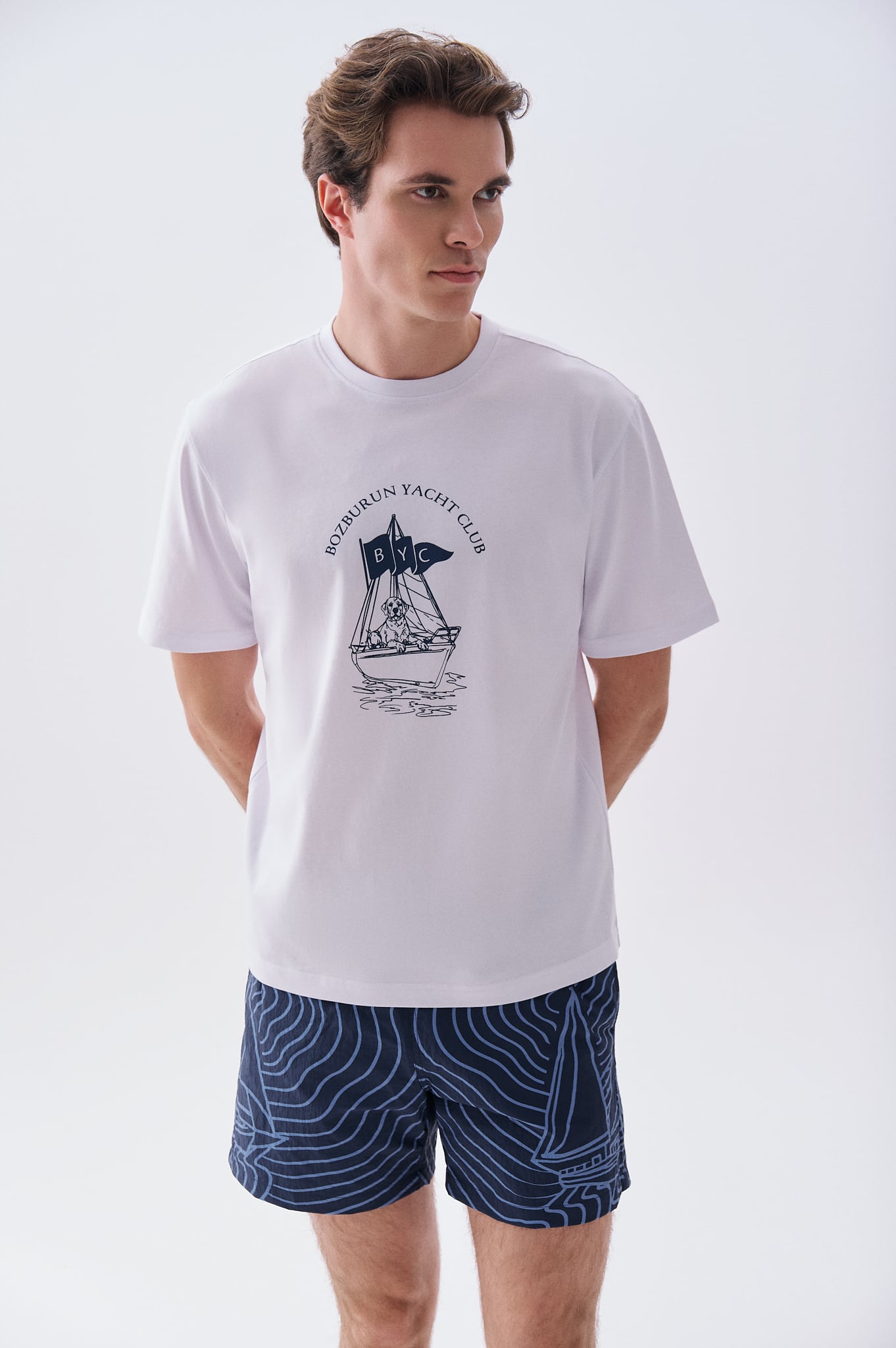 Mudo X Bozburun YC Erkek Kırık Beyaz Baskılı Bisiklet Yaka T-Shirt