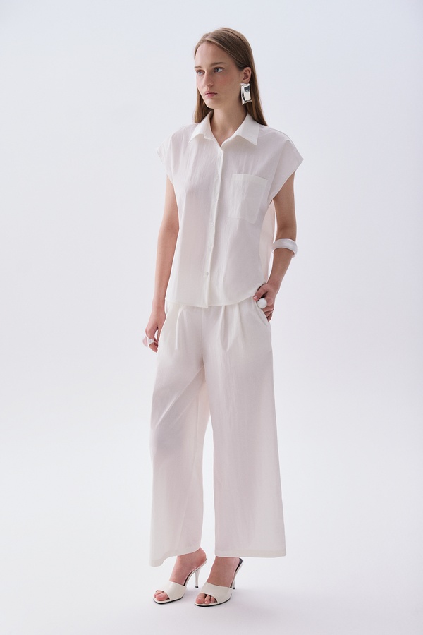 Kadın Beyaz Straight Fit Pantolon