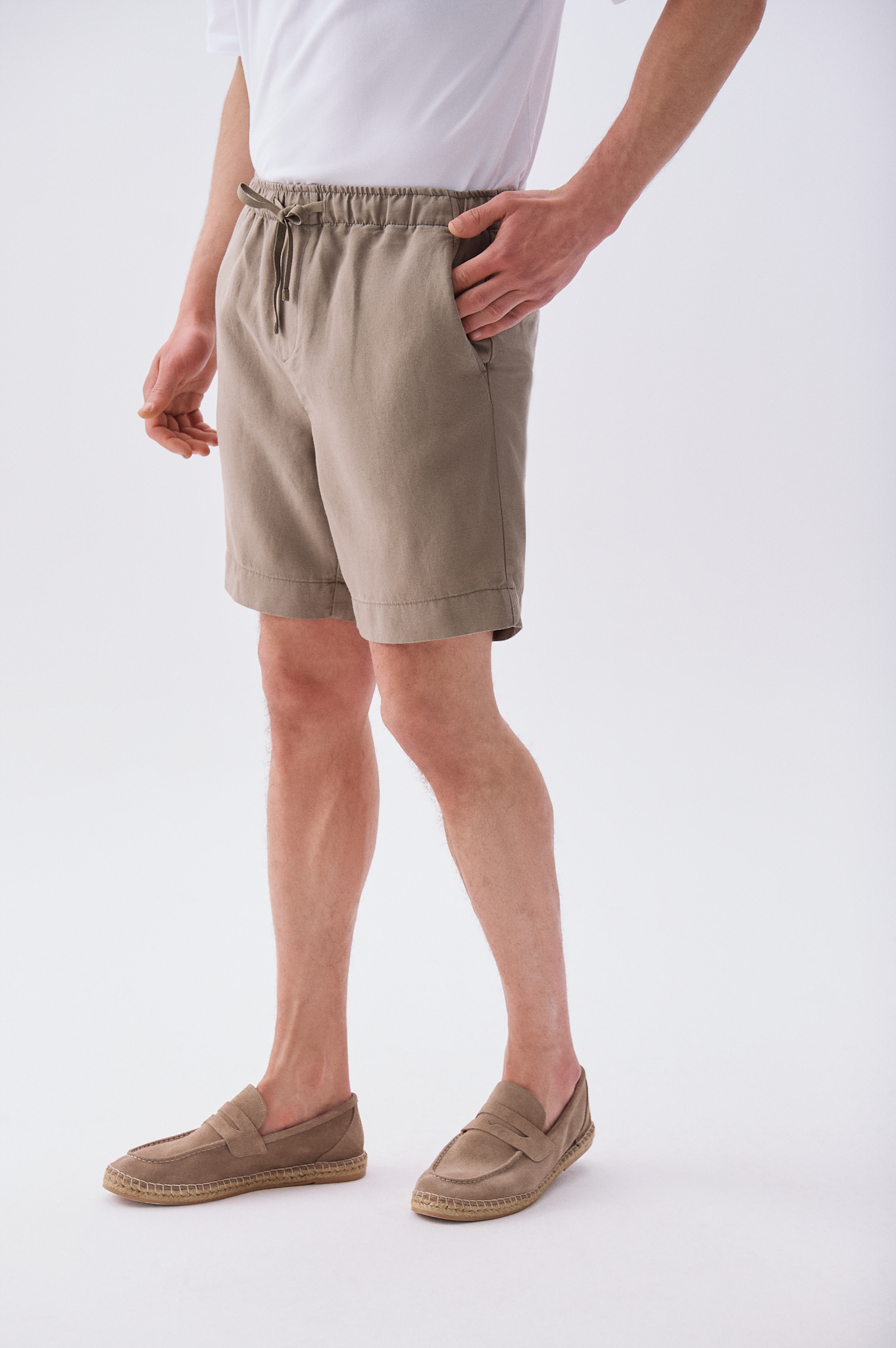 Erkek Vizon Rengi Straight Fit Keten Karışımlı Şort