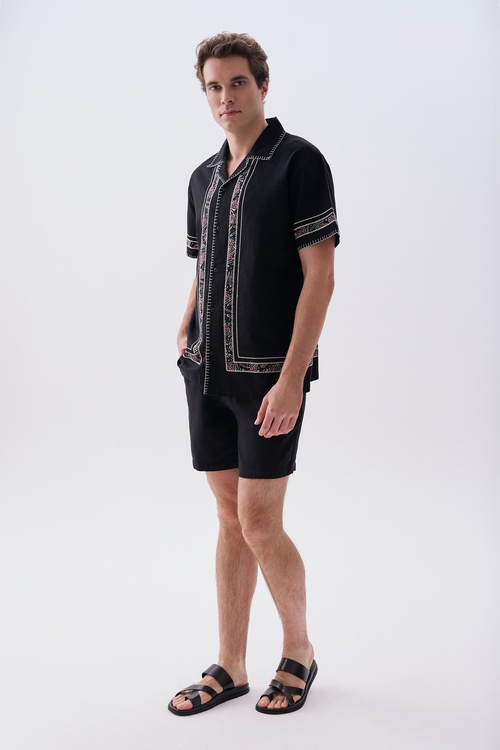 Erkek Siyah Straight Fit Şort