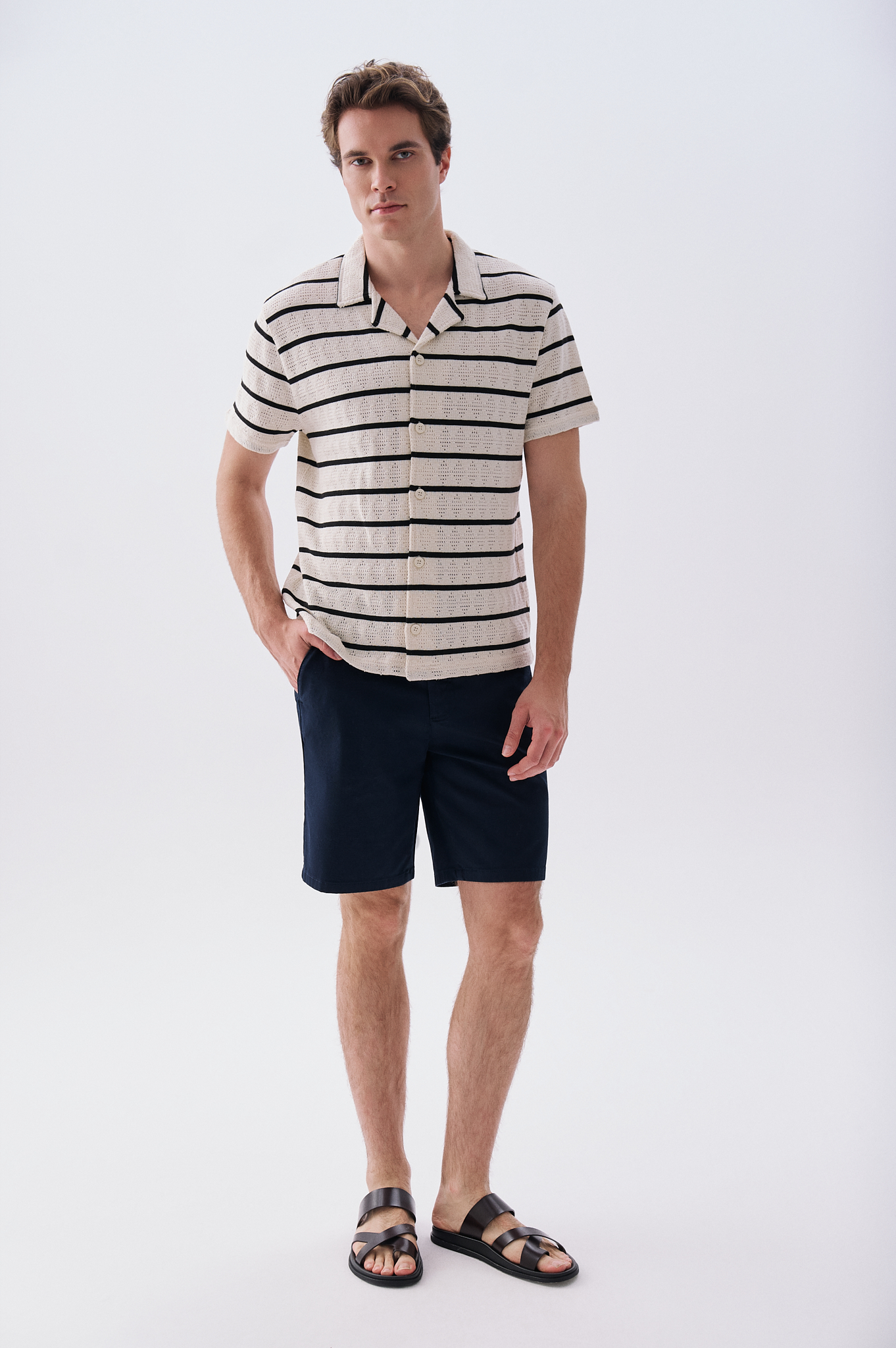 Erkek Lacivert Straight Fit Chino Şort
