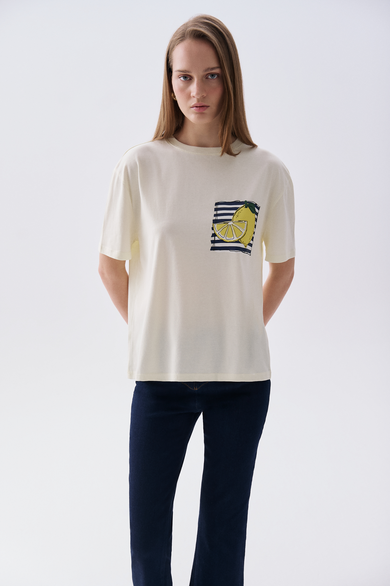 Kadın Sarı Baskılı Bisiklet Yaka T-Shirt