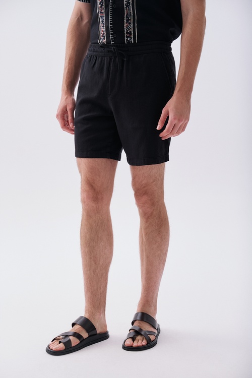Erkek Siyah Straight Fit Şort