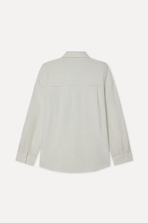 Kadın Kırık Beyaz Çizgili Oversize Kravat Detaylı Gömlek