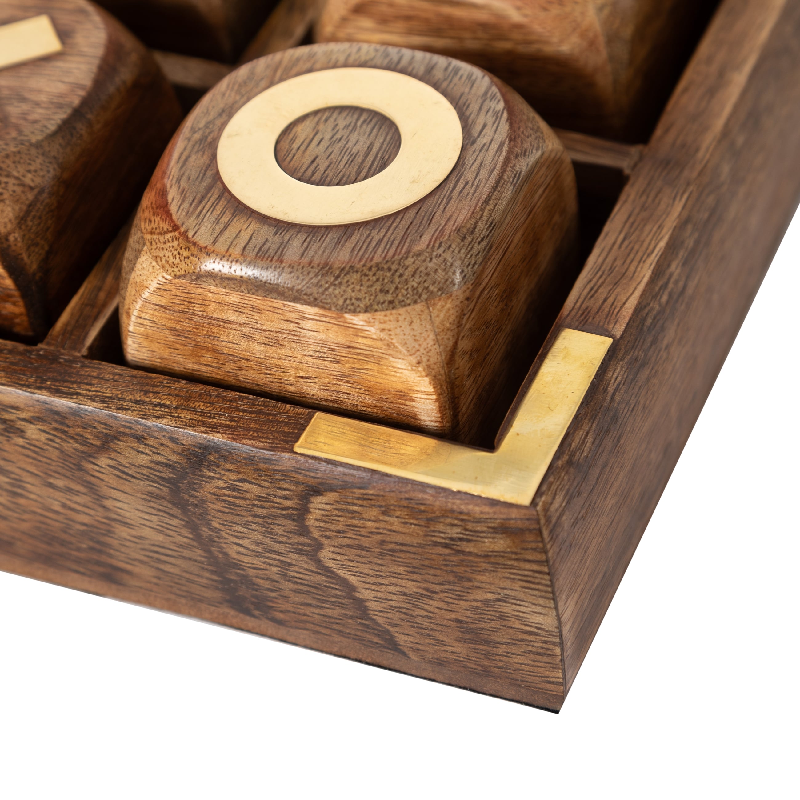 WOODEN XOX OYUNU 24x24 CM