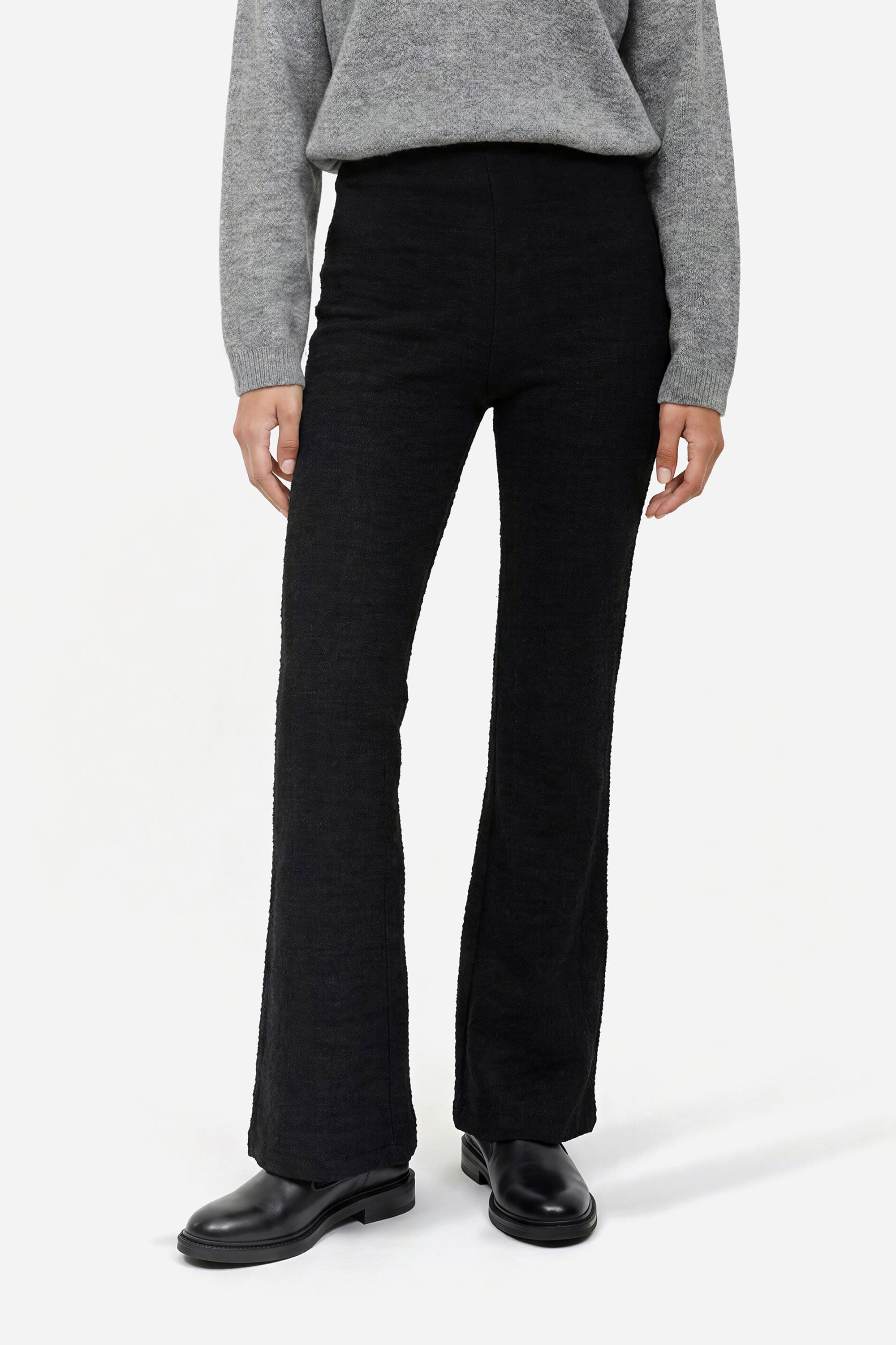 Kadın Siyah Flare Fit Örme Pantolon